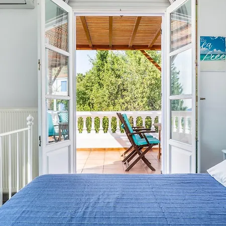 别墅 Rodia With Swimming Pool On Island