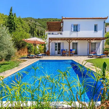 Villa Rodia With Swimming Pool On Island Skopelos Town