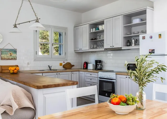 Villa Rodia With Swimming Pool On Island Skopelos Town