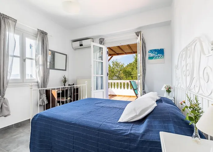 Villa Rodia With Swimming Pool On Island *